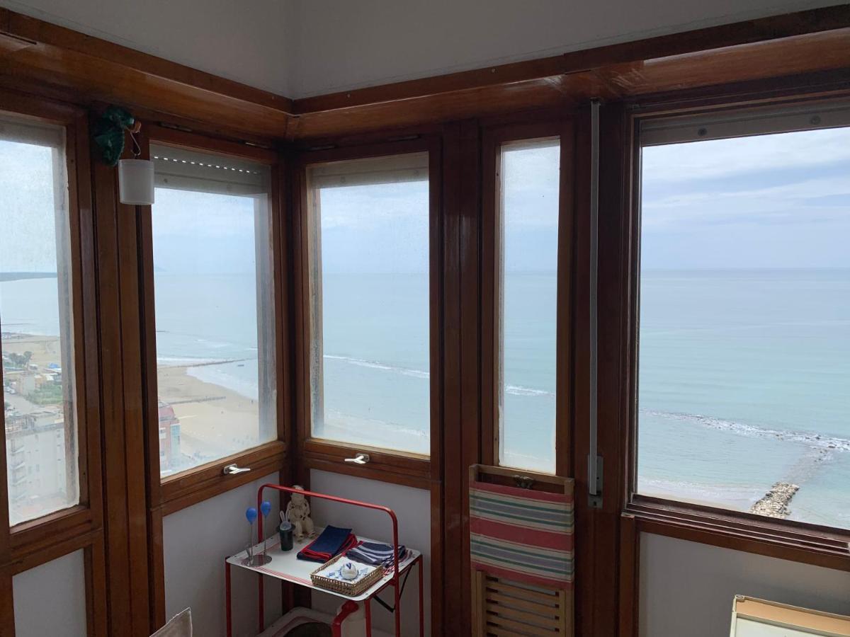 Little House Apartment Nettuno Exterior photo